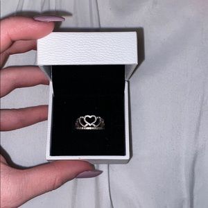 Pandora tiara ring